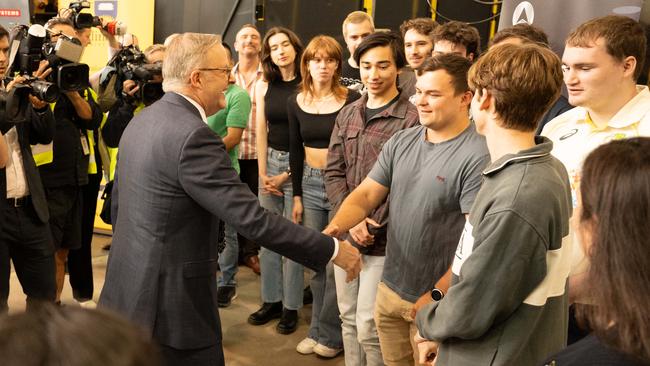 ADELAIDE/ KAURNA YARTA, AUSTRALIA - NewsWire Photos JANUARY 17, 2024: Prime Minister Anthony Albanese meets with students at the Flinders University Marine Engineering facility at Tonsley. Picture: NCA NewsWire / Morgan Sette