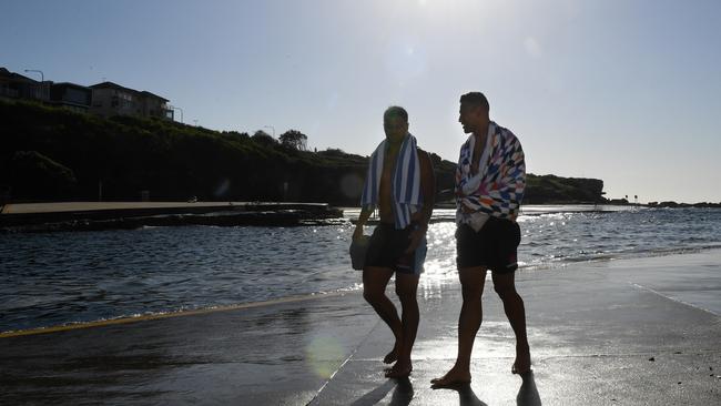 Israel Folau and Hunt during a recovery session at Clovelly. (AAP Image/Dean Lewins) 