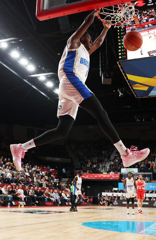 Keandre Cook gets up for a dunk during the Bullets’ fightback. Picture: Getty Images