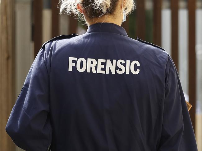 MELBOURNE, AUSTRALIA - NCA NewsWire Photos October 10, 2020:   Police and Forensics are seen at the scene of a death in Richmond in Melbourne, Victoria. Picture: NCA NewsWire / Daniel Pockett