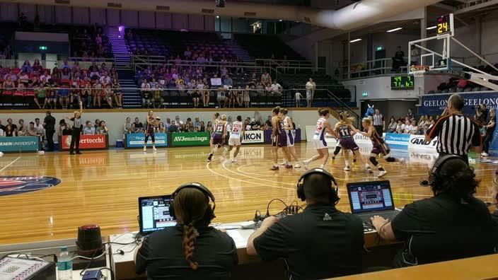 Adelaide Thunder collect first WNBL win of the season