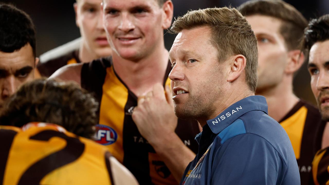MELBOURNE, AUSTRALIA - JULY 30: Sam Mitchell, Senior Coach of the Hawks addresses his players during the 2023 AFL Round 20 match between the Hawthorn Hawks and the St Kilda Saints at Marvel Stadium on July 30, 2023 in Melbourne, Australia. (Photo by Michael Willson/AFL Photos via Getty Images)