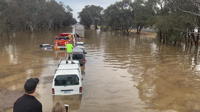 Flooding on the Hume Freeway near Wangaratta. Picture: Taylor McPhail 