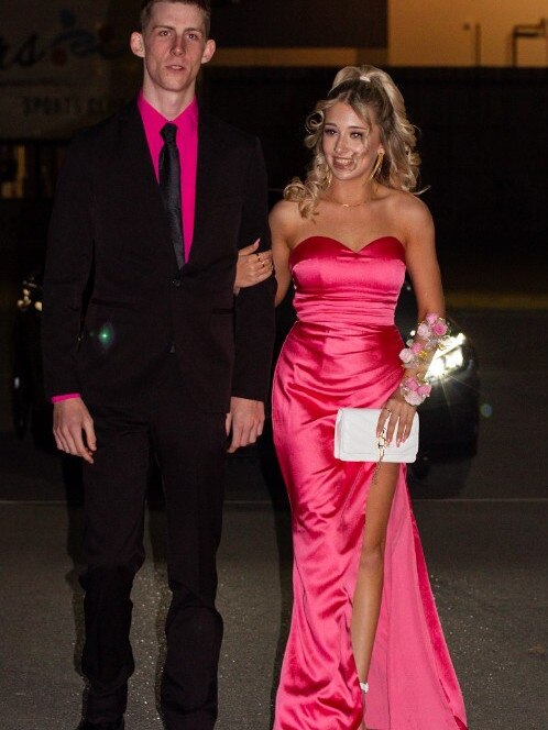 Nicole Seesink and Mathew Clatworthy at the 2023 Bundaberg State High School Formal.