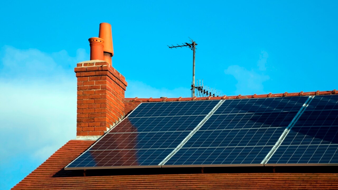 Audit finds lives at risk over dodgy solar panel installations