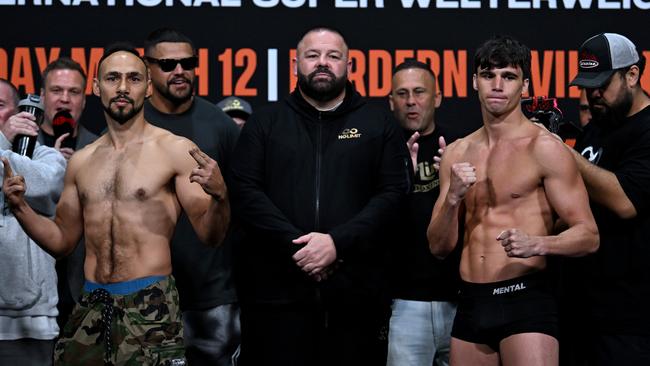 Keith Thurman (left) and Brock Jarvis (right) at the weigh-in. Photo: No Limit Boxing/Gregg Porteous