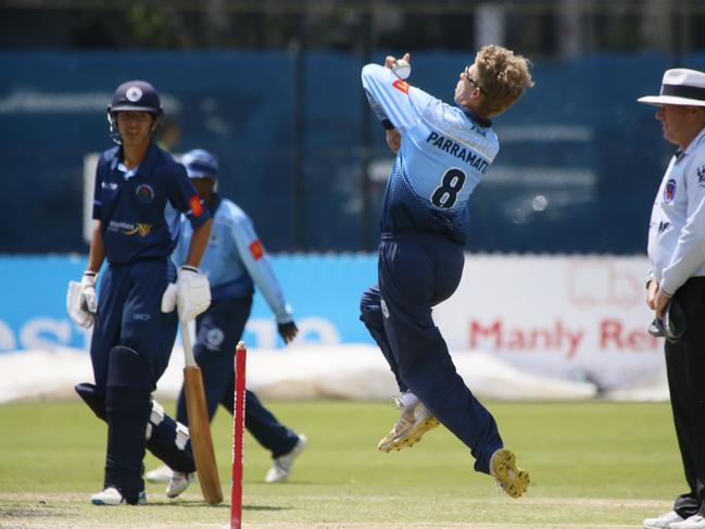 Blake Noorbergen prepares to bowl. Picture: Warren Gannon Photography