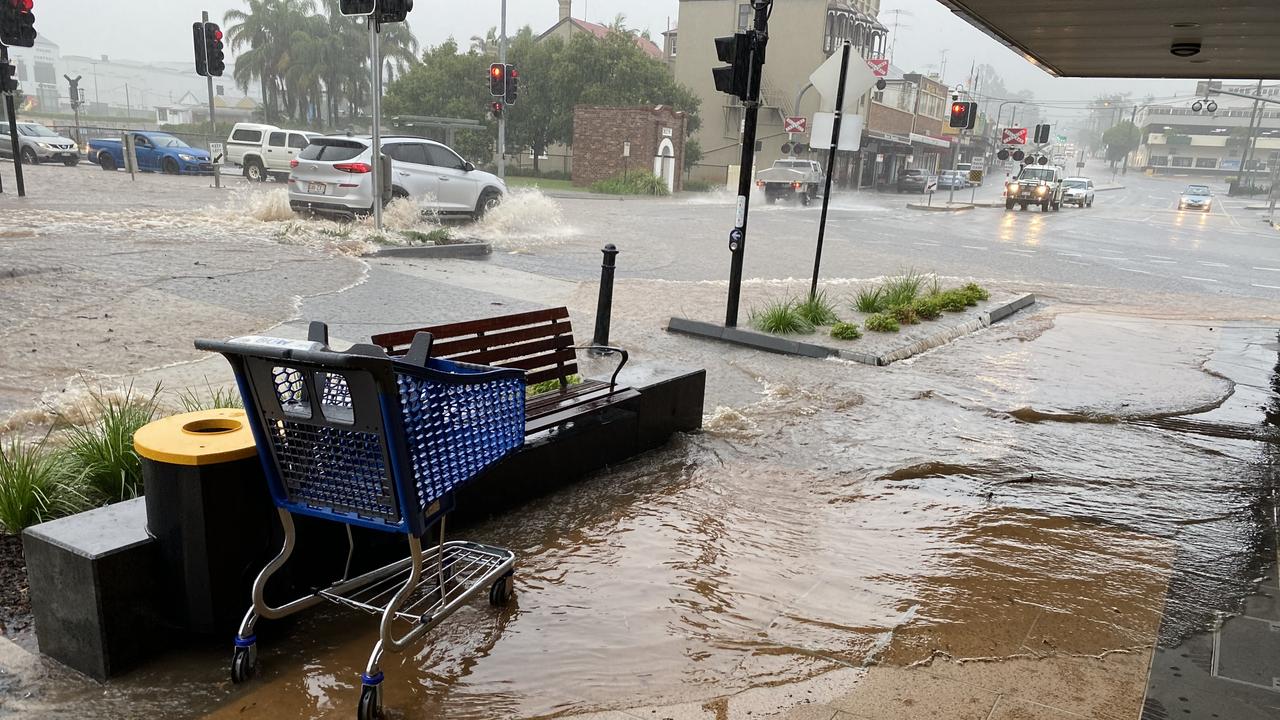 Toowoomba flooding: Deluge causes chaos on city roads | Photos