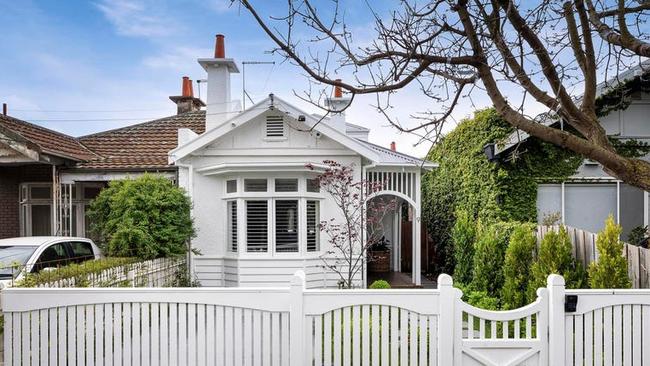 9 Findon St, Malvern East, also sold above reserve on Thursday evening.