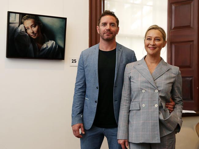 Artist Vincent Fantauzzo, pictured with his wife Asher Keddie, bravely fought back when the intruder attacked him. Picture: Jane Dempster