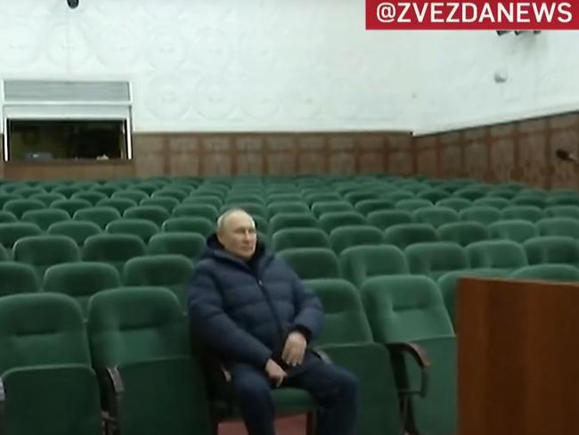 Russian state media reports that Vladimir Putin has visited the Ukrainian city of Mariupol. Picture: Screen grab from Zvezdanews