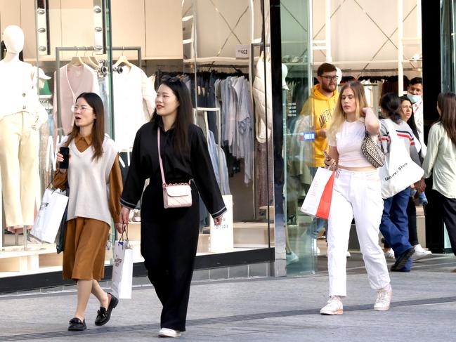 Generic photos of people shopping in the Queen street mall, Brisbane City, on Friday 19th August 2022 - Photo Steve Pohlner