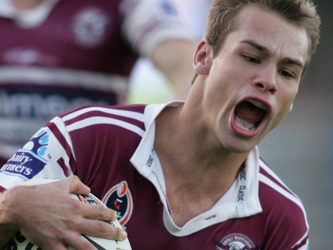 SPORT NRL Manly Sea Eagles v Penrith Panthers at Brookvale Oval .   Try to Brett Stewart, pic MARK EVANS  29/05/05