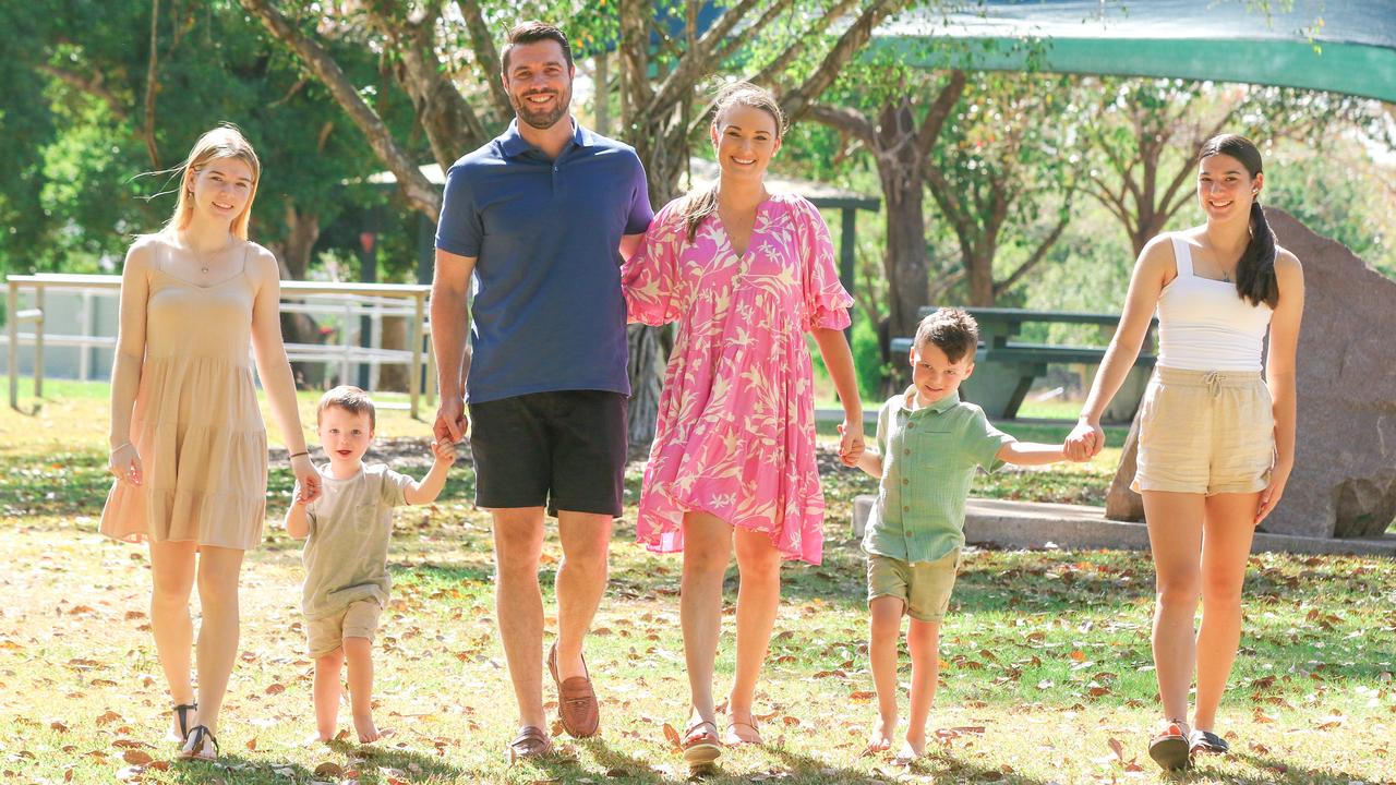 Brent Potter with wife Allie and children, Laila, Isabelle, Hudson and Isaac. Picture: Glenn Campbell.