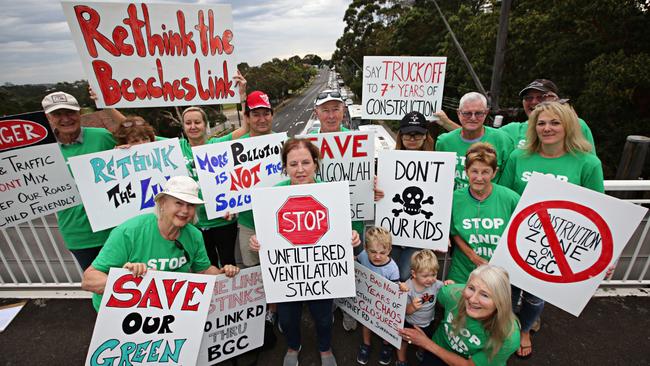 Parents of Balgowlah Boys High students, and neighboring residents protestingover the proposed tunnel path. Picture: Adam Yip