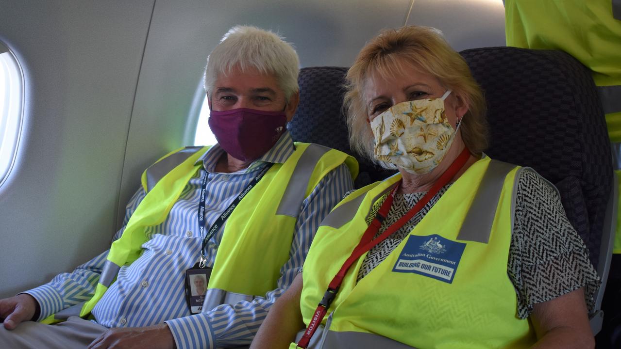 Alliance Airlines managing director Scott McMillan and Capricornia MP Michelle Landry.