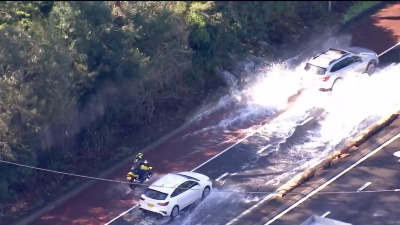 Burst water main causing havoc for Sydney residents