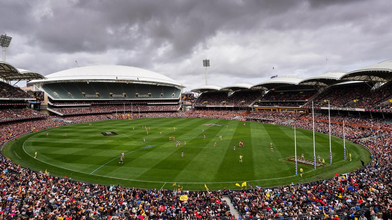 The Adelaide Oval was packed for the 2019 AFLW Grand Final. Photo: Daniel Kalisz/Getty Images