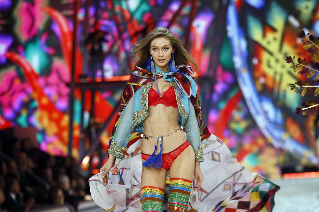 Gigi Hadid Pulls Out Of Victorias Secret Fashion Show