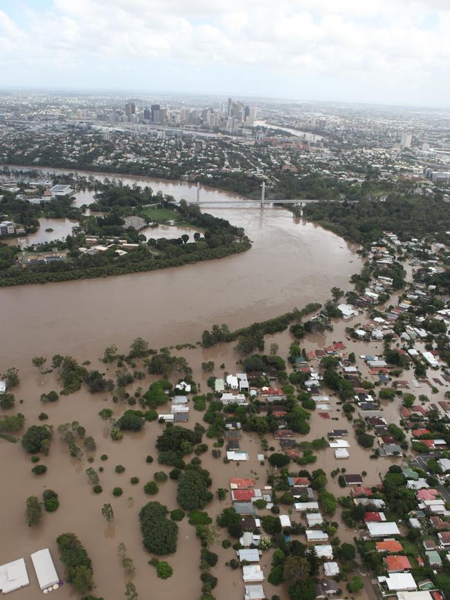 The Brisbane River bursts its banks. Picture: Russell Shakespeare