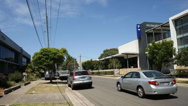 A traffic study of Roseberry St, Balgowlah is set to be undertaken.