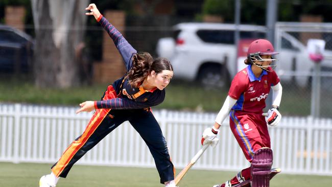 Sunshine Coast bowler and Bundaberg product Lucy Hamilton playing in the T20 Katherine Raymont women's cricket match between University and Sunshine Coast. Saturday January 15, 2022. Picture, John Gass