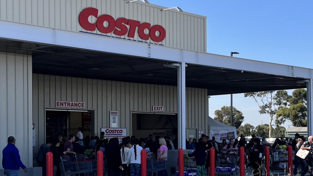 Costco cult: Mind tricks drive growth