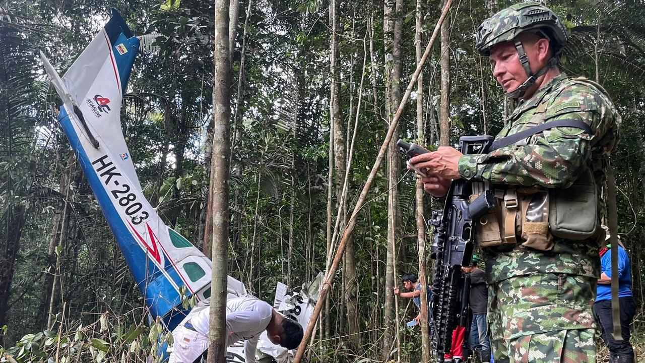 Soldiers searching for the missing children at the Colombian Amazon forest in the municipality of Solano, department of Caqueta, Colombia on May 23. Picture: AFP