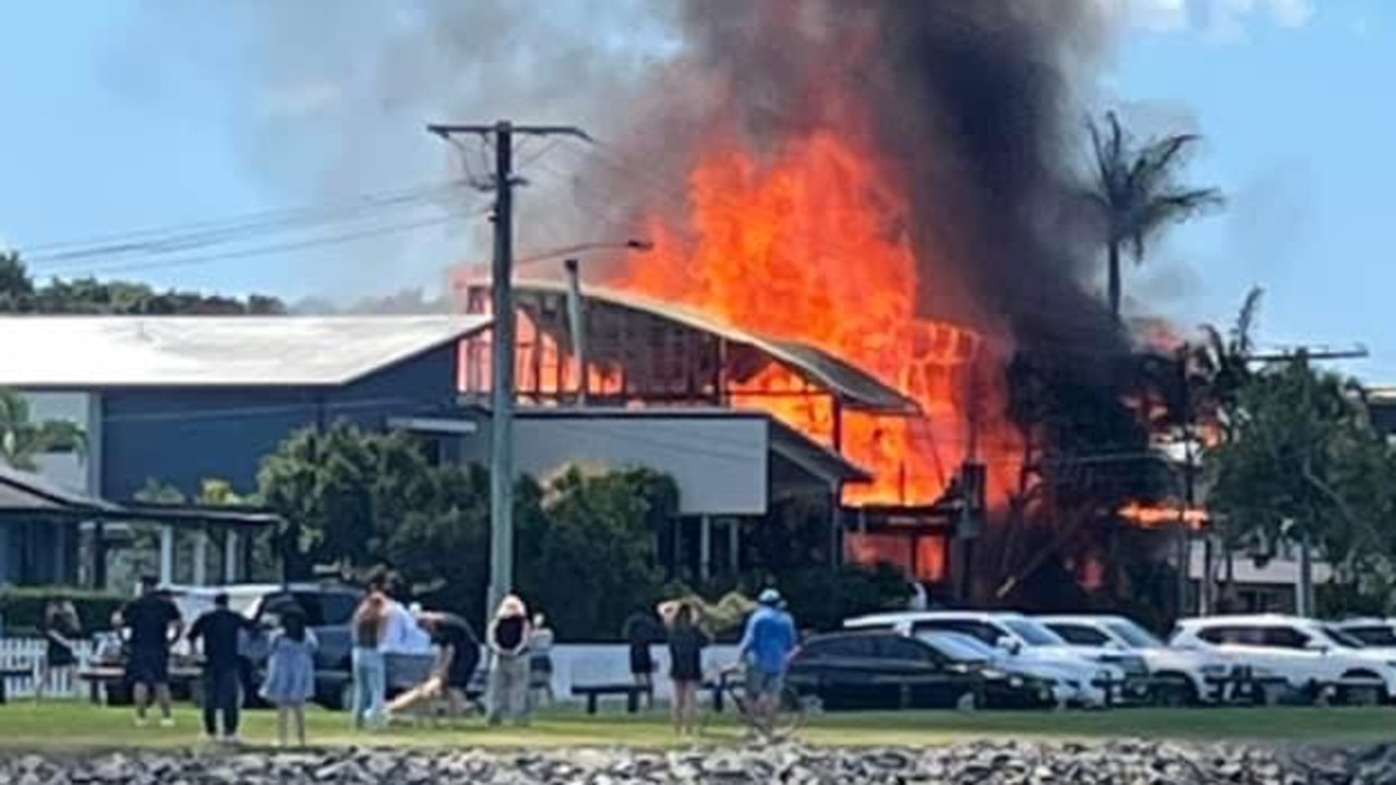 A well involved fire at a luxury Hope Island home on the Gold Coast has broken out on Saturday.