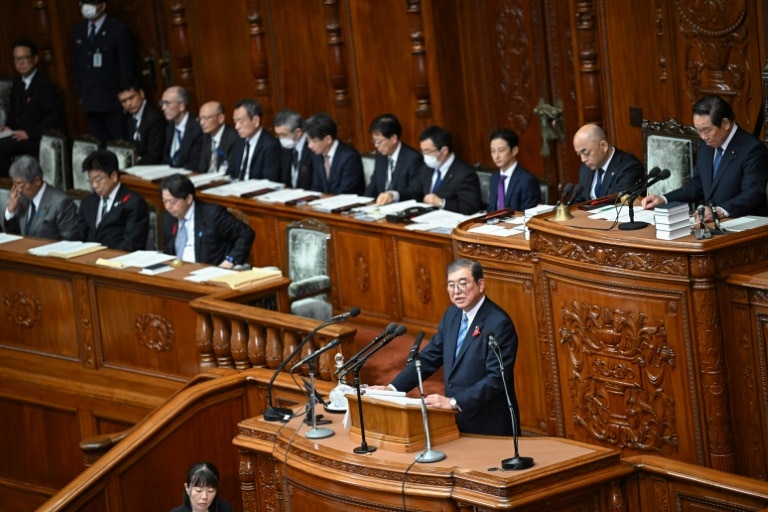 Japan PM dissolves parliament for ‘honeymoon’ snap election