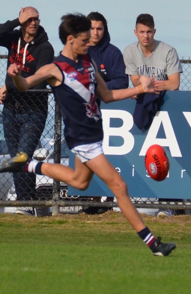 Lachie Carrigan sends the Dragons into attack last year.