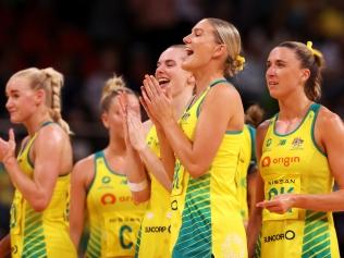 SYDNEY, AUSTRALIA - OCTOBER 30: The Australian players cheer as Amy Parmenter of Australia is presented the player of the match award during game two of the International Test series between the Australia Diamonds and the England Roses at Qudos Bank Arena on October 30, 2022 in Sydney, Australia. (Photo by Mark Kolbe/Getty Images for Netball Australia)