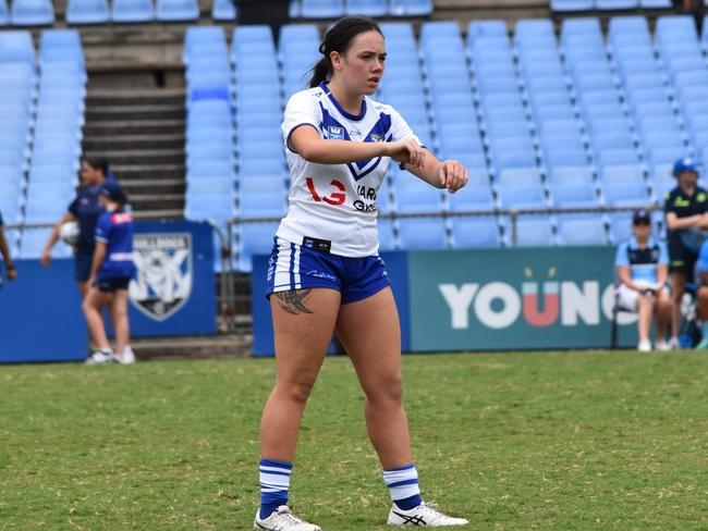 Olivia Vaalele anticipates the ball. Picture: Sean Teuma