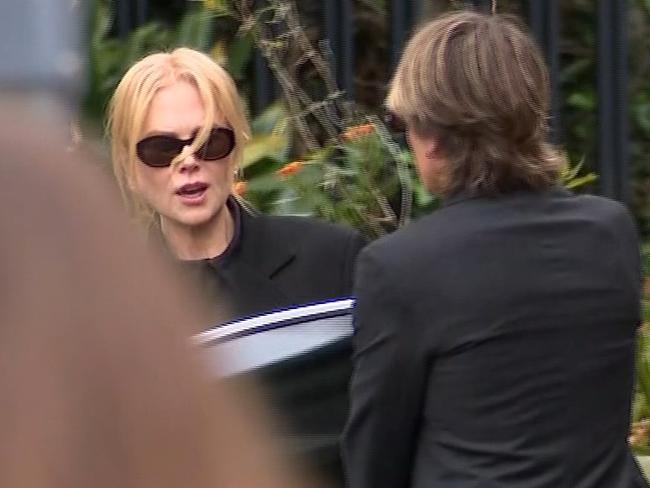 Actress Nicole Kidman has farewelled her late mother at a private funeral held in Sydney on Tuesday. , The Australian star gathered with loved ones at St Francis Xavier church in Lavender Bay, to say goodbye to her mother, JanelleKidman, who passed away last month. , Kidman’s husband, Keith Urban, was spotted by her side, comforting his wife. Picture: 7 News