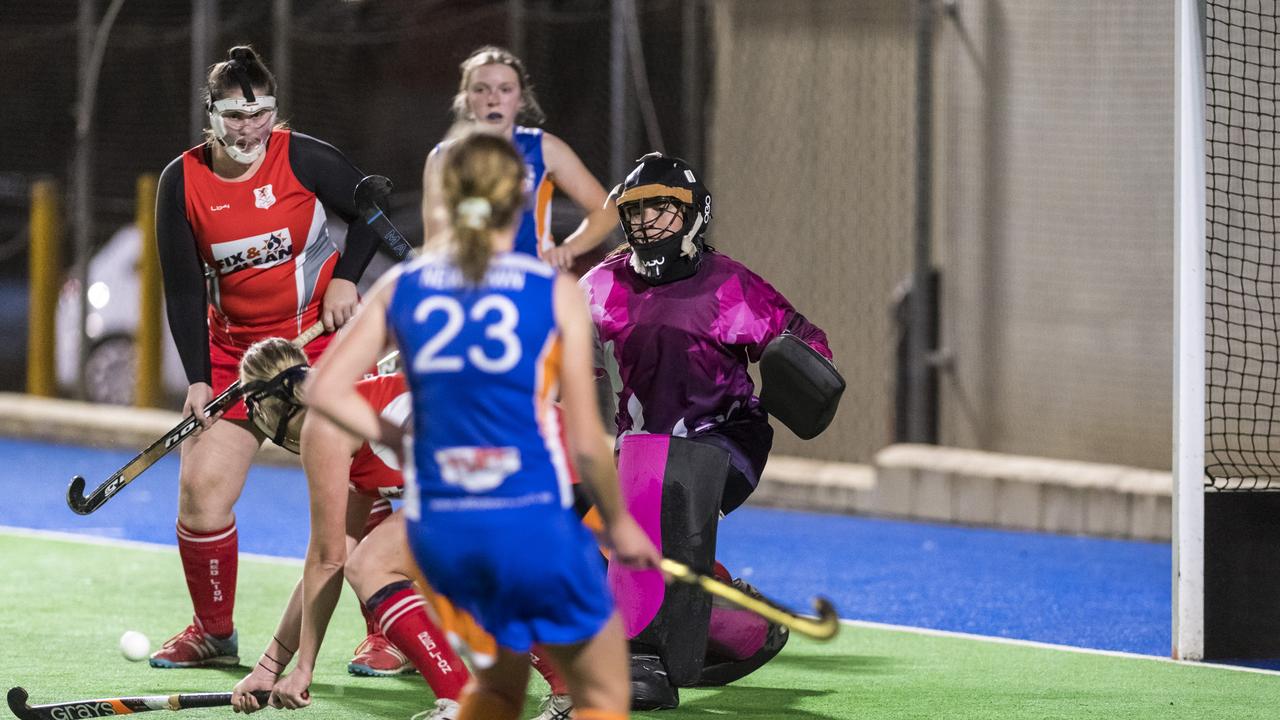 Red Lion keeper Bobbie Hamlet against Newtown. Picture: Kevin Farmer