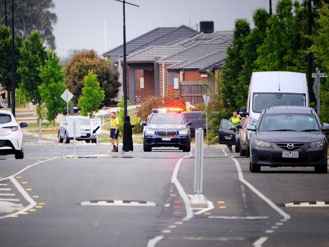 Residents were told to stay inside. Picture: Luis Enrique Ascui