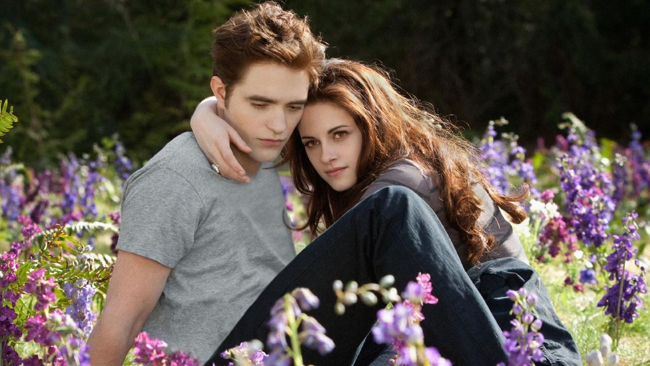 Stewart starred alongside Robert Pattinson in the Twilight franchise.