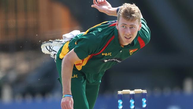 Riley Meredith in action during the Marsh One-Day Cup match between NSW and Tasmania at North Sydney Oval. Picture: PHIL HILLYARD