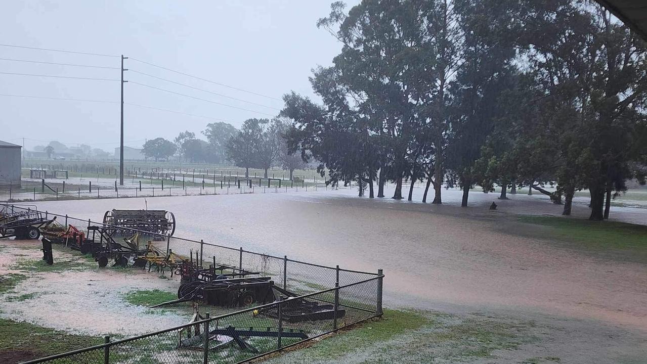 Up to 80mm of rain in Kingaroy, flooding streets and school The