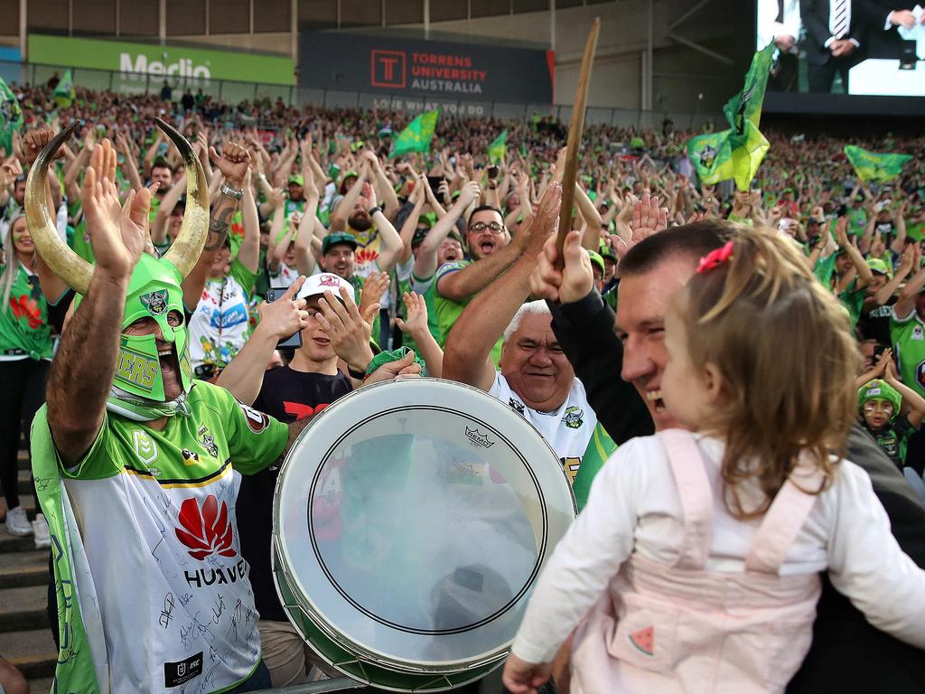 Retiring players Paul Gallen beats the drum during the 2019 NRL Grand Final between the Sydney Roosters and Canberra Raiders at ANZ Stadium on 6 October, 2019 in Sydney. Picture. Phil Hillyard