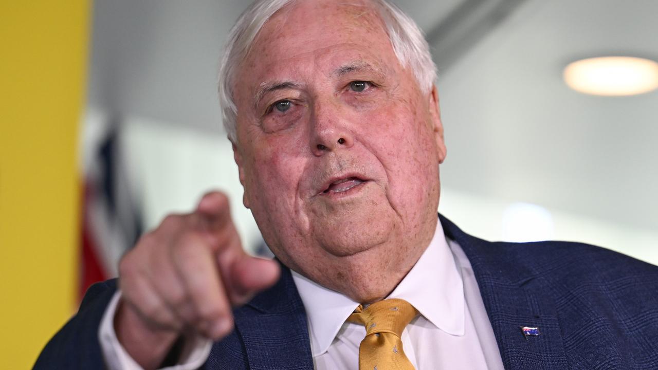 Clive Palmer launches MAGA-inspired party