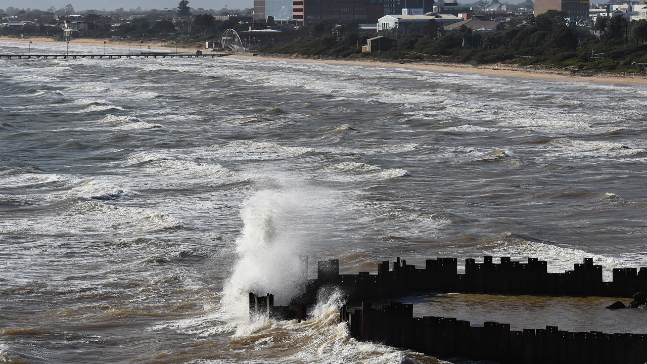 Damaging Wind Gusts Of Up To 110 Kmh Set To Smash Southwest Victoria Herald Sun