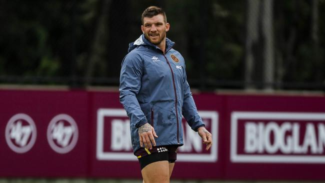 Josh McGuire hopes the Broncos re-sign teammate Corey Oates.