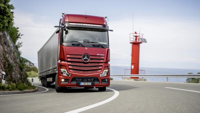 Mercedes-Benz Actros trucks with MirrorCam are on the way.