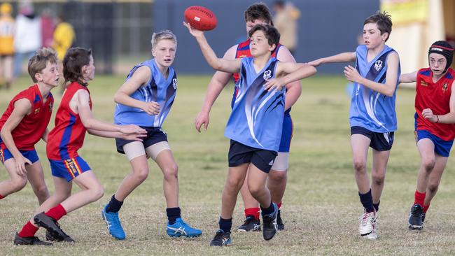 Murray Mallee and Southern Fleurieu face off at the School Sport SA Sapsasa Country Football Carnival. Picture: Simon Cross