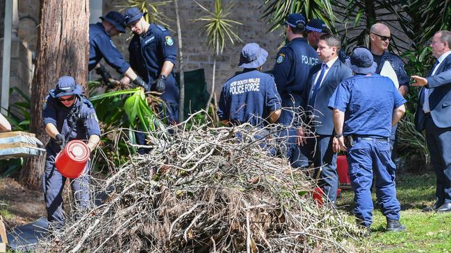 NSW Police search the front garden of William Tyrrell’s foster grandmother’s house in Kendall on Tuesday. Picture: AAP Image