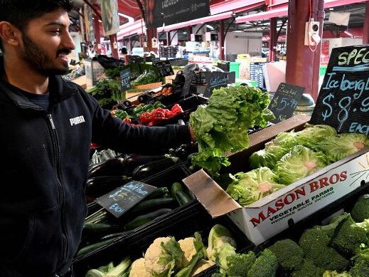 High lettuce prices in Australia have forced the fast food chains to switch to a cabbage mix in burgers and sandwiches.