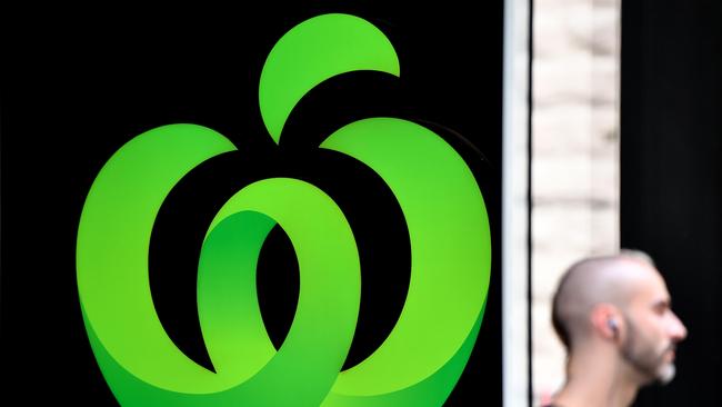 Woolworths is lowering prices on almost 400 grocery products. Picture: Joel Carrett