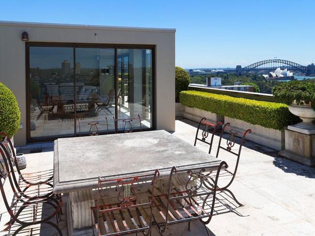 This Potts Point penthouse was sold for $16 million.