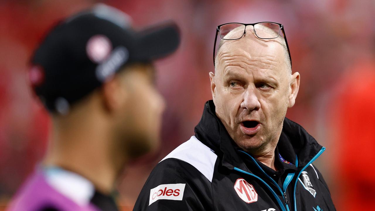 SYDNEY, AUSTRALIA – SEPTEMBER 20: Ken Hinkley, Senior Coach of the Power looks on during the 2024 AFL First Preliminary Final match between the Sydney Swans and the Port Adelaide Power at The Sydney Cricket Ground on September 20, 2024 in Sydney, Australia. (Photo by Michael Willson/AFL Photos via Getty Images)